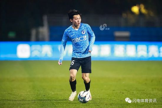 国米1-0领先博洛尼亚加时赛第21分钟，博洛尼亚的角球，利科扬尼斯开向后点，皮球在出底线前被勾了回来，别克马破门！